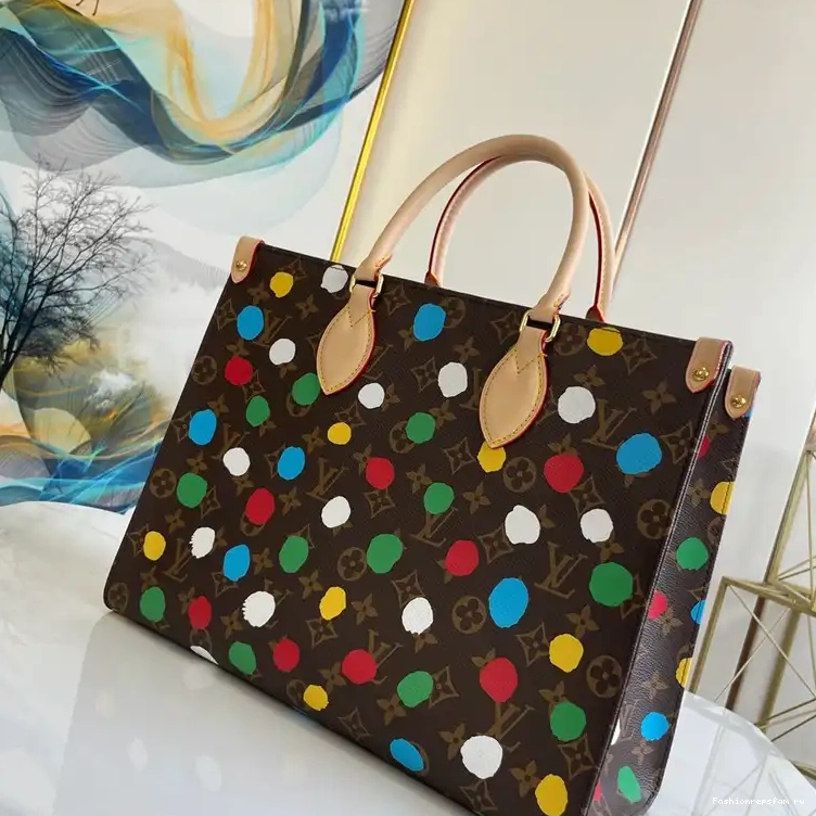 Fashionrepsfam ru LV Bag 2301DJ0002 1028